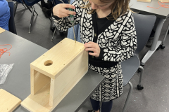 Meadows-Edge-Goralczyk-4th-grade-birdhouses-2-3-25-2