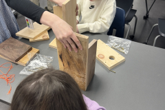 Meadows-Edge-Goralczyk-4th-grade-birdhouses-2-3-25-9